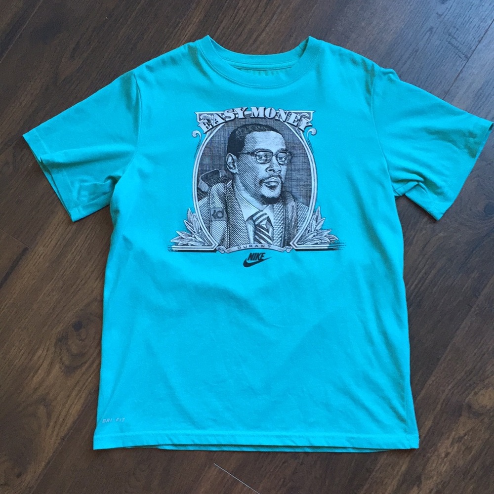 Boys Medium Easy Money  Kevin Durant Nike T-shirt